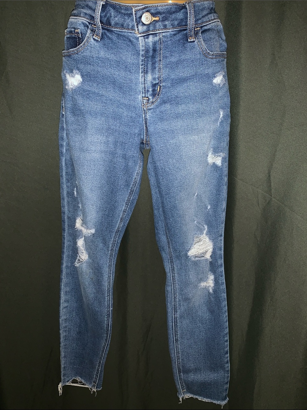 Old Navy Blue Distressed Ankle Crop Jeans